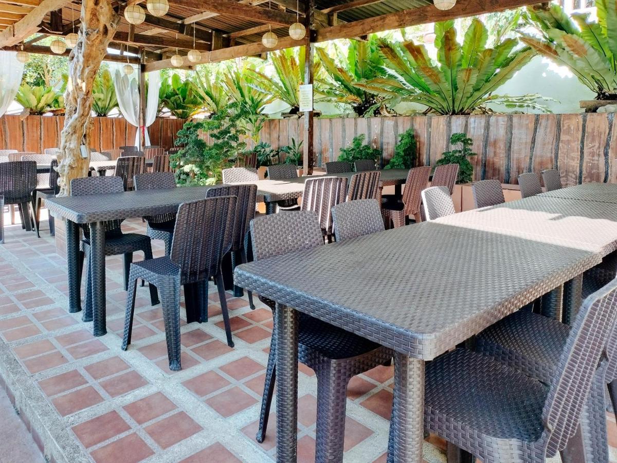 Reddoorz @ Sun Kissed Resort Guindulman Anda  Luaran gambar